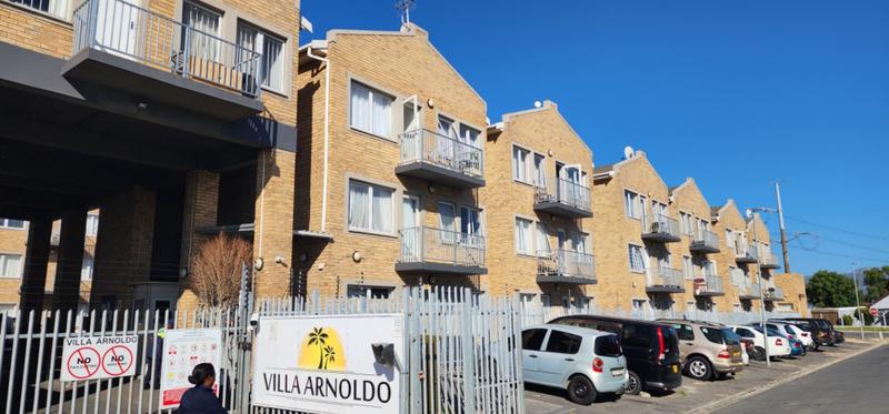 To Let 2 Bedroom Property for Rent in Strand Western Cape